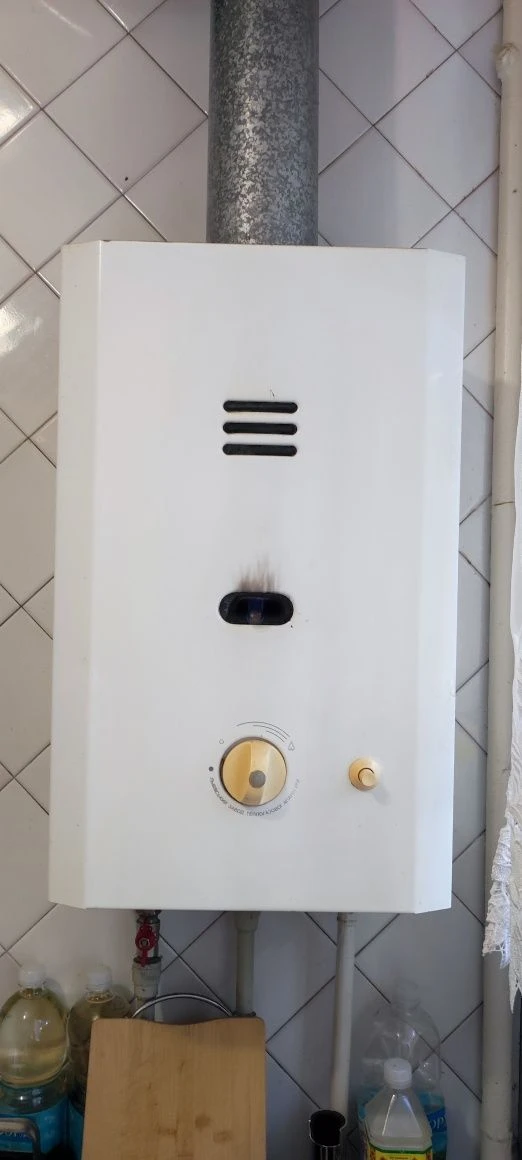 Продается 1 ком кв., 30 м. кв. ул. Незалежна Україна