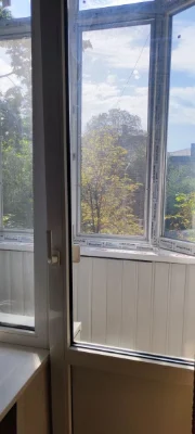 Продается 1 ком кв., 30 м. кв. ул. Незалежна Україна