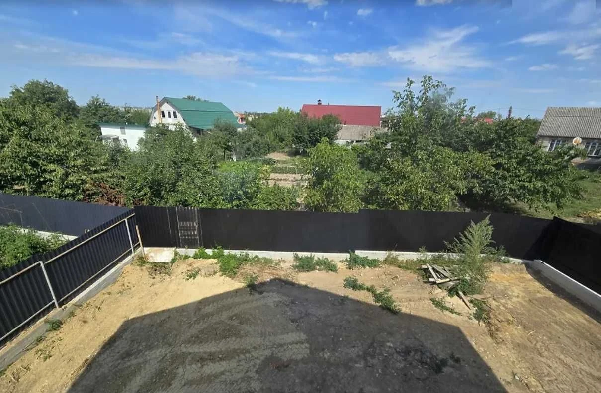 Sale of a house in a finished state, 5.5 acres, fenced area