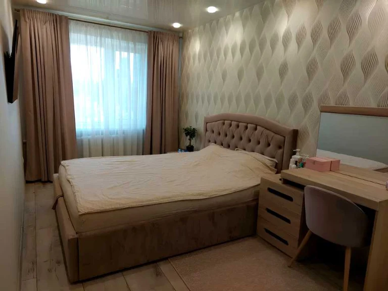 Apartment. Poltava, Velikotirnivska St.