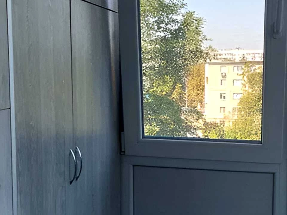 Apartment. Poltava, Velikotirnivska St.