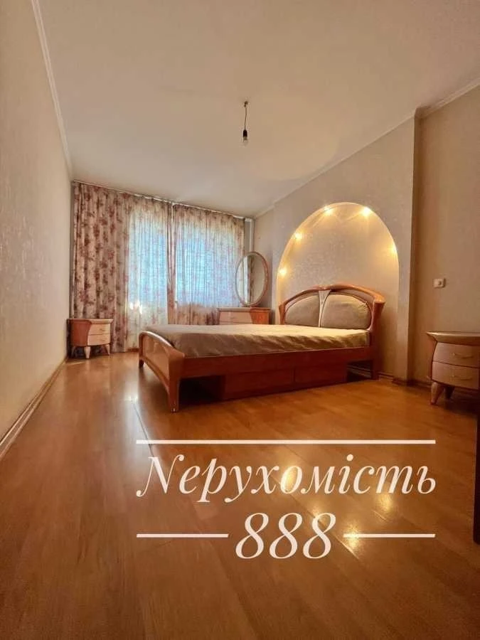 3-room apartment for sale 69 m², Panteleimon Kulisha St.,