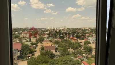 11 Жемчужина на М.Малиновского(Водатурского)

Малоэтажный