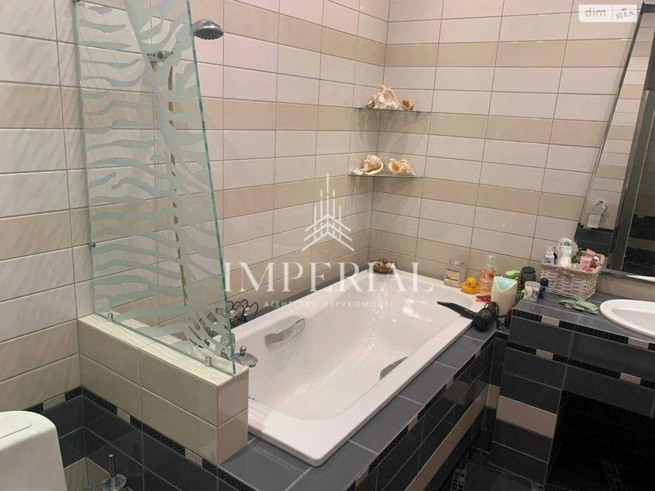 Long-Term Rental: 3-Room Apartment in Solomyanskyi