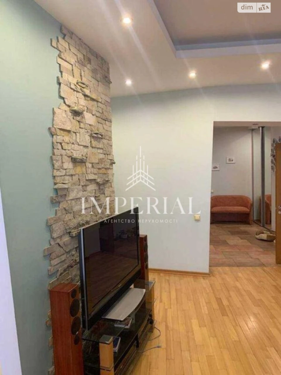 Long-Term Rental: 3-Room Apartment in Solomyanskyi