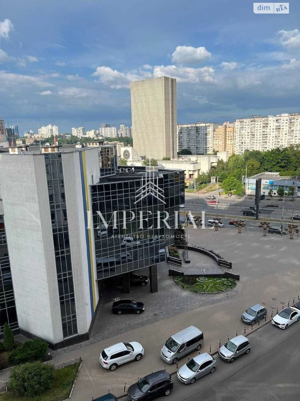 Long-Term Rental Apartment, Holosiiv