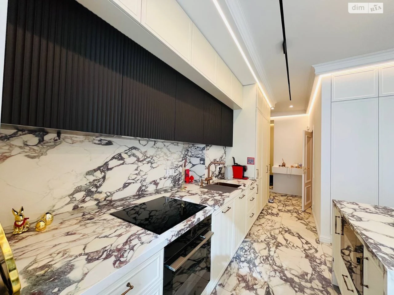 Long-Term Rental Apartment, Chorna Hora