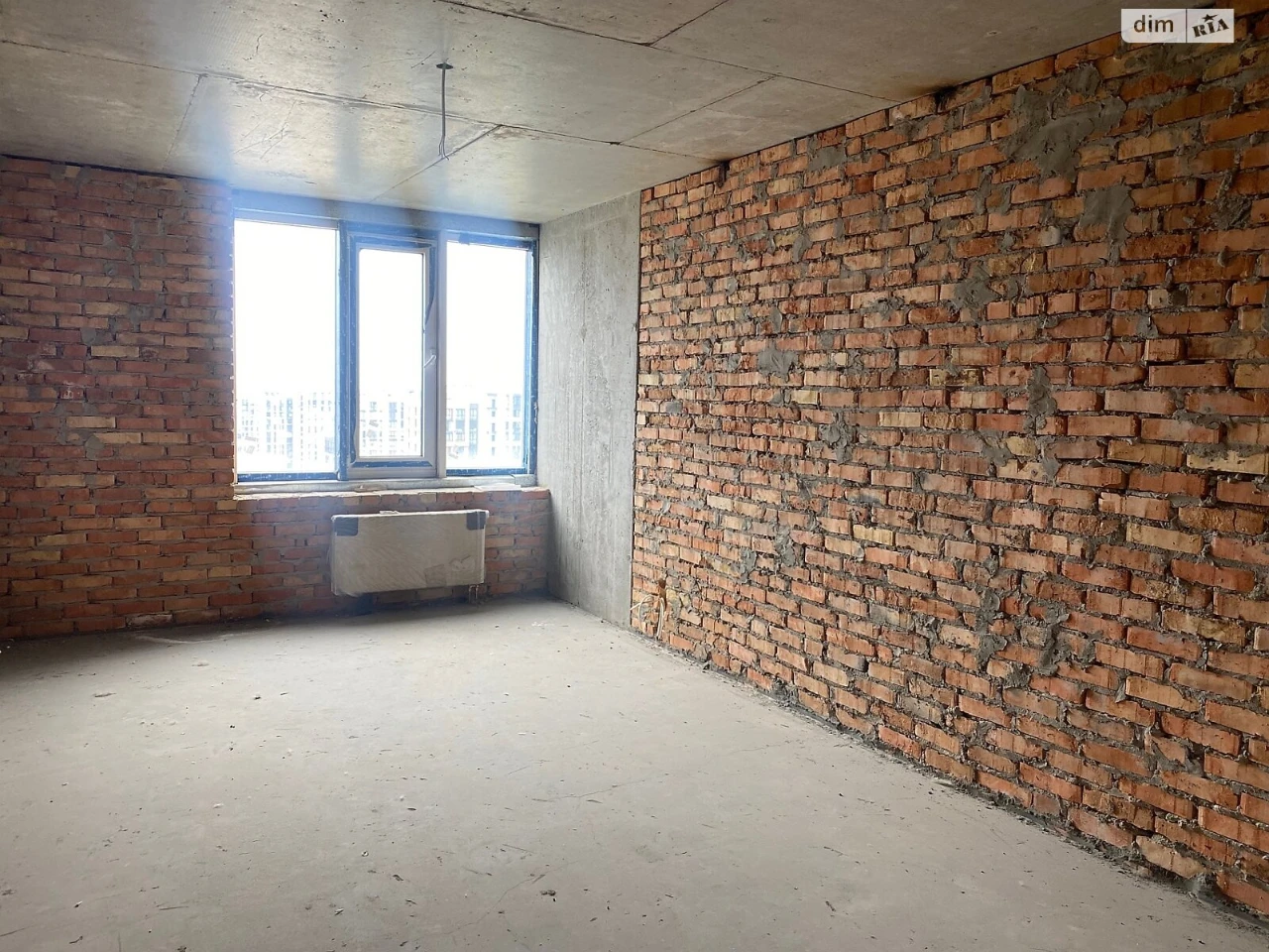 Sale of Apartment in Nivki