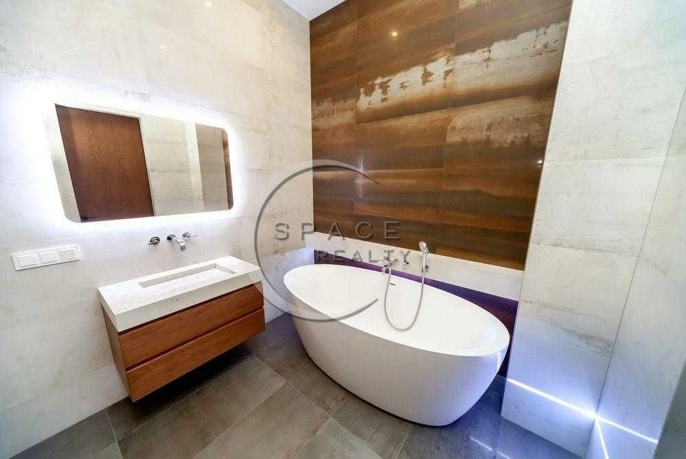 Продаж 4к квартири 155м2 в престижному ЖК закритого типу Сон