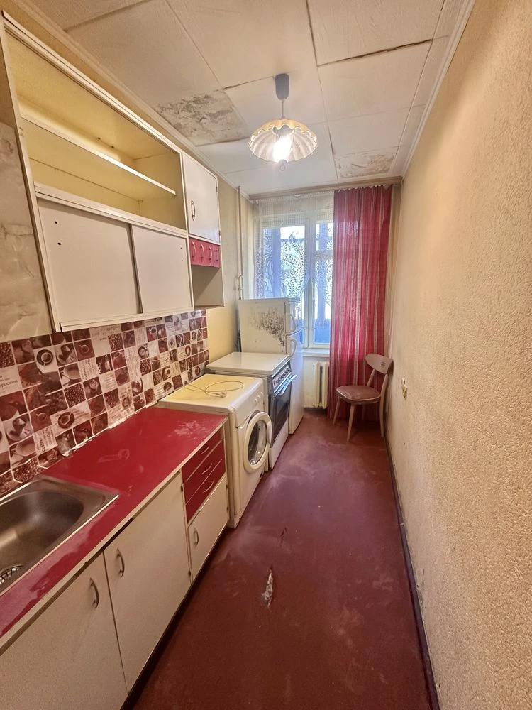 Продаж 1к квартири по вул Кирилівська 89, Подільський район