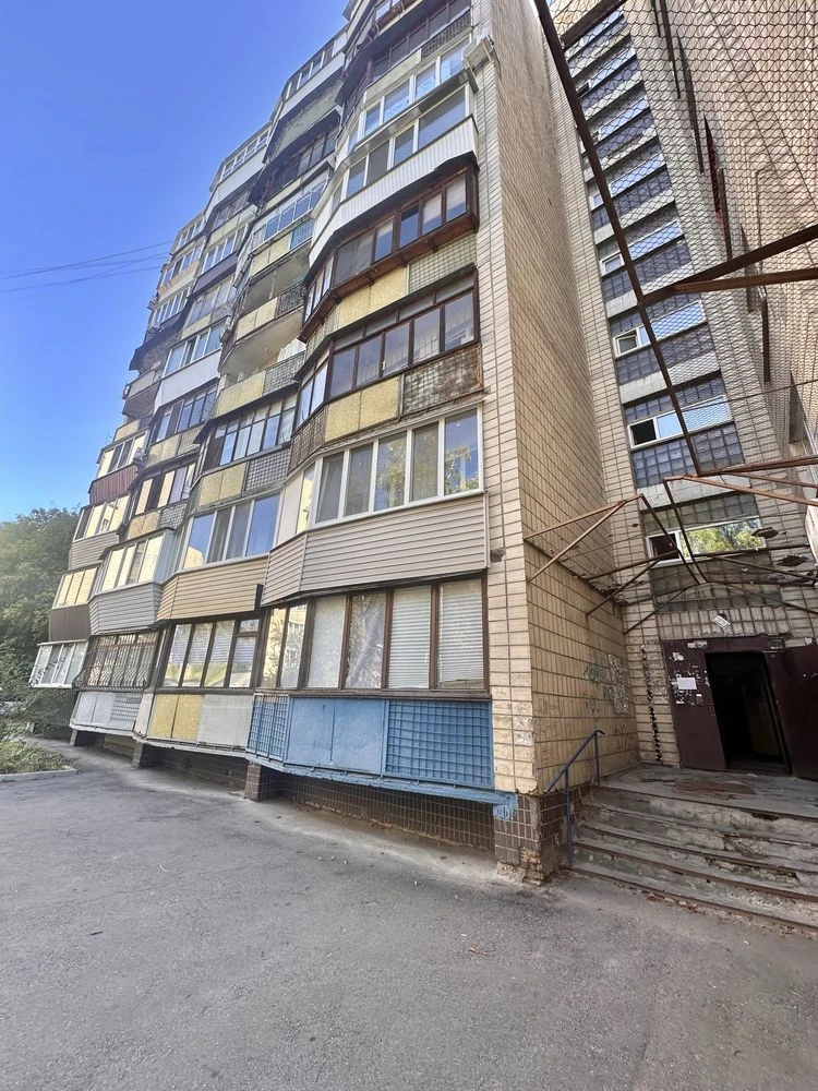Продаж 1к квартири по вул Кирилівська 89, Подільський район