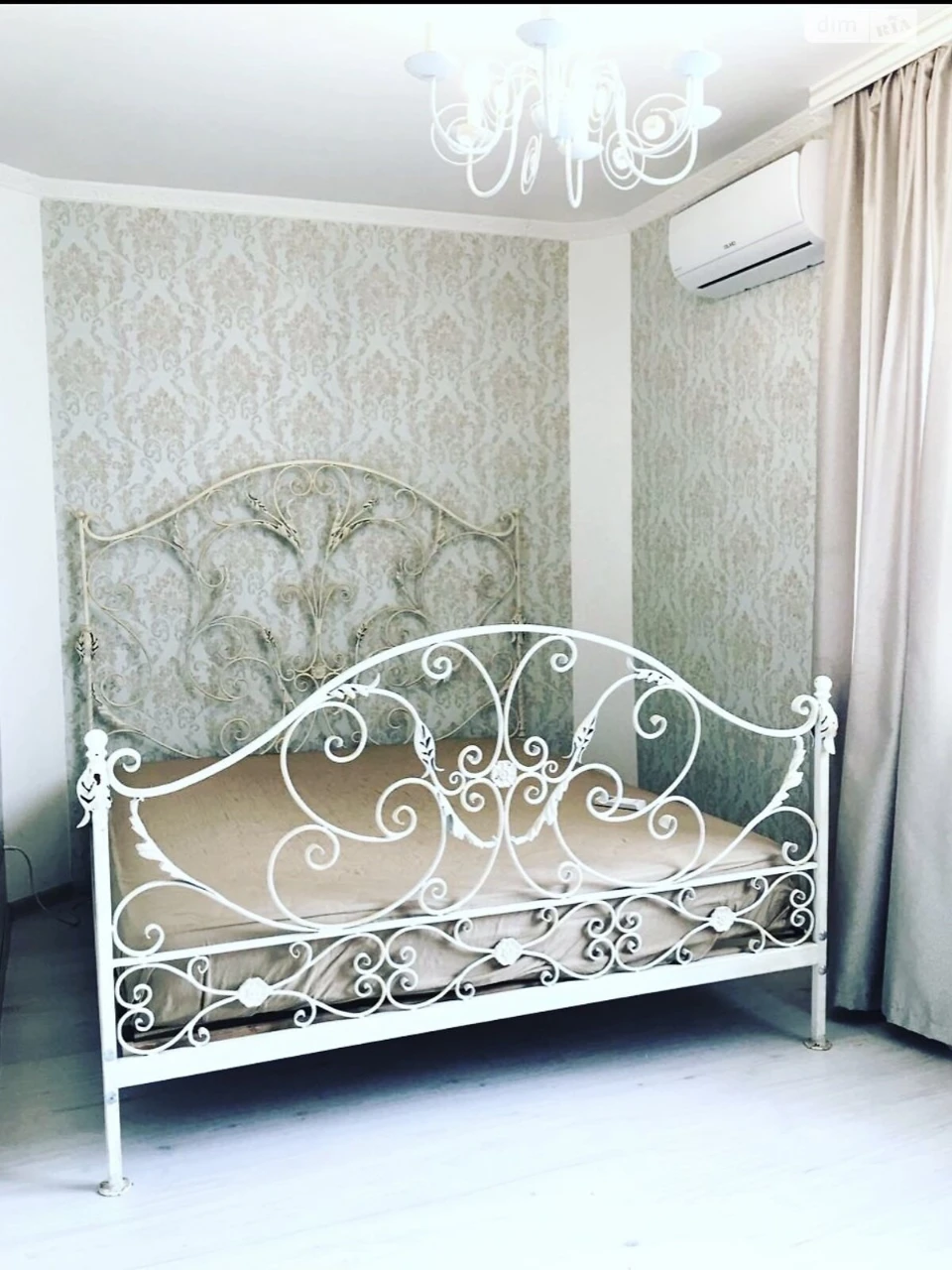 Apartment for sale in Saperne Pole