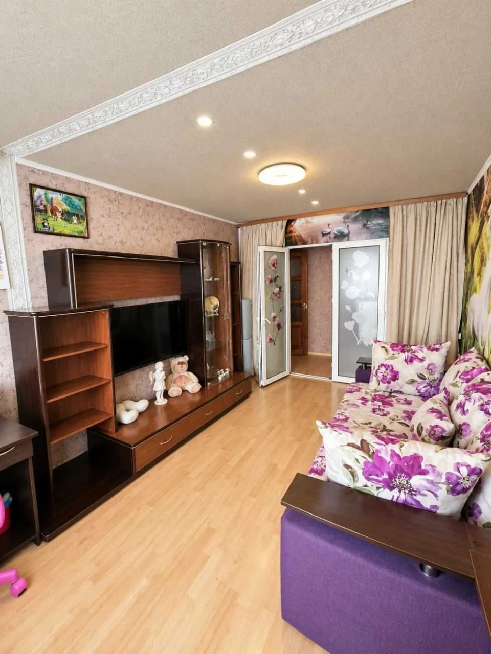 Comfortable 3-room apartment in a brick house