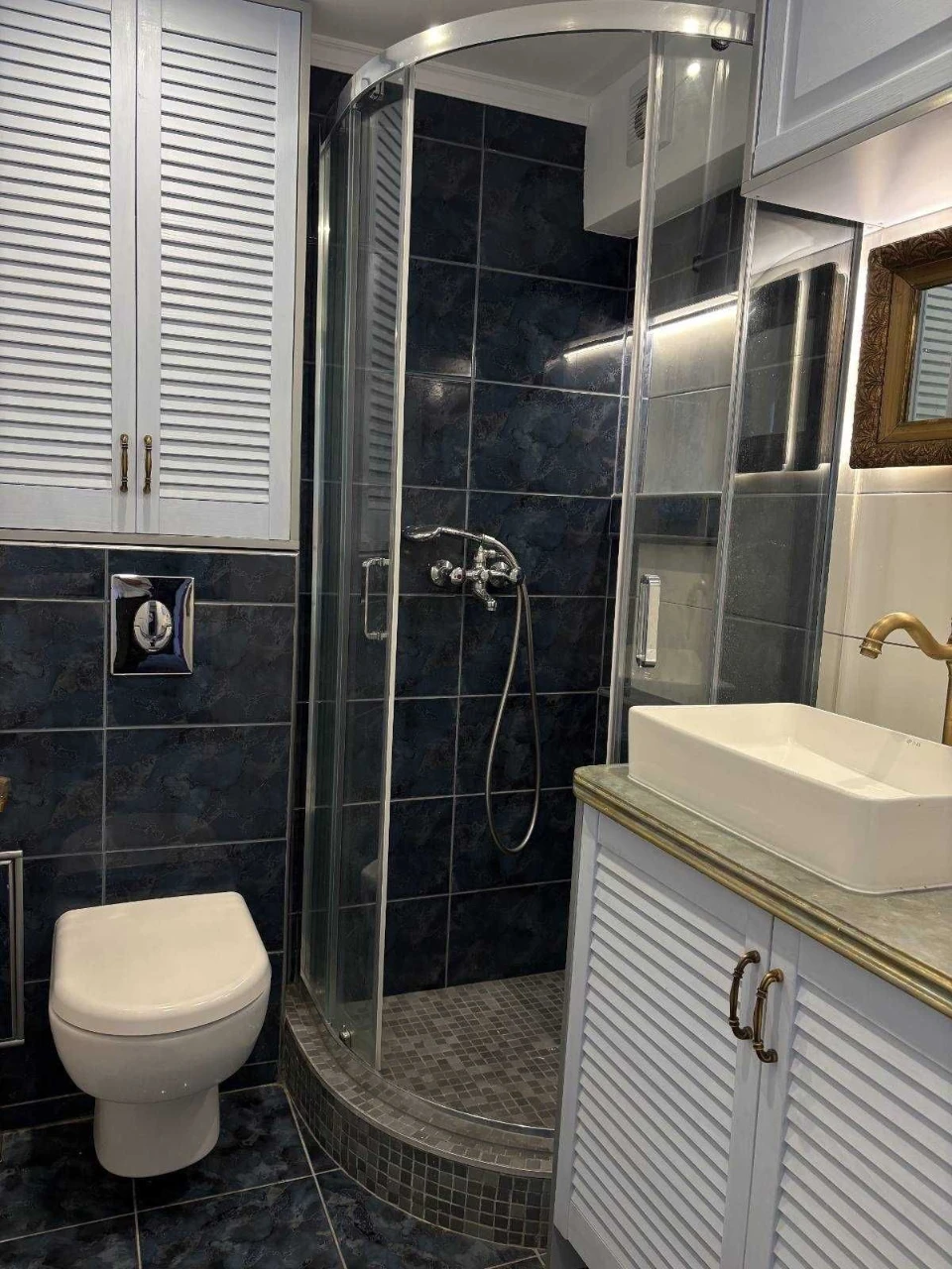 1 room apartment in the center of Odesa, after a European renovation, on Chornovola Street