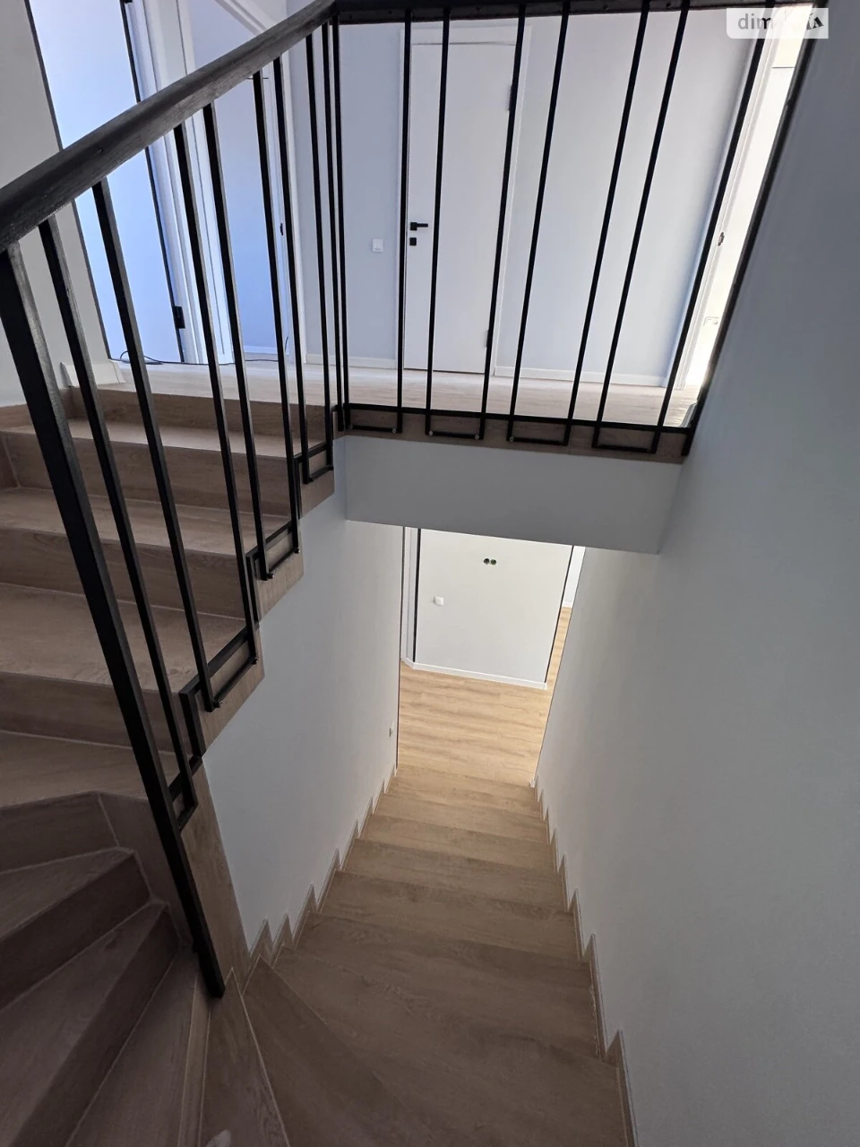 Long-term Rental of Townhouse