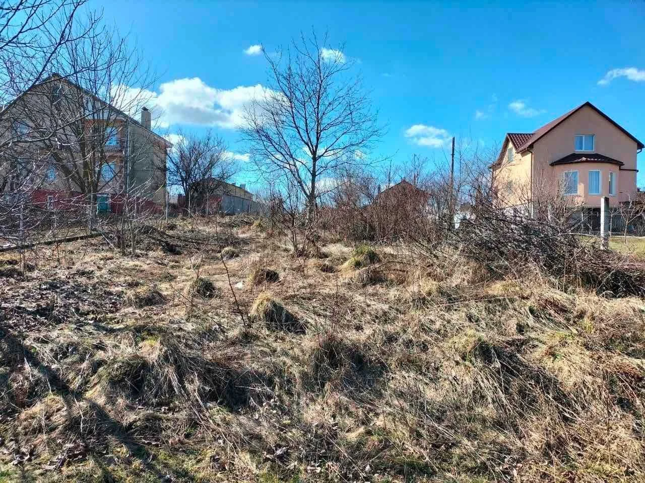 Land for sale in Khmelnitsky Prospect, Caucasus Street. Owned.