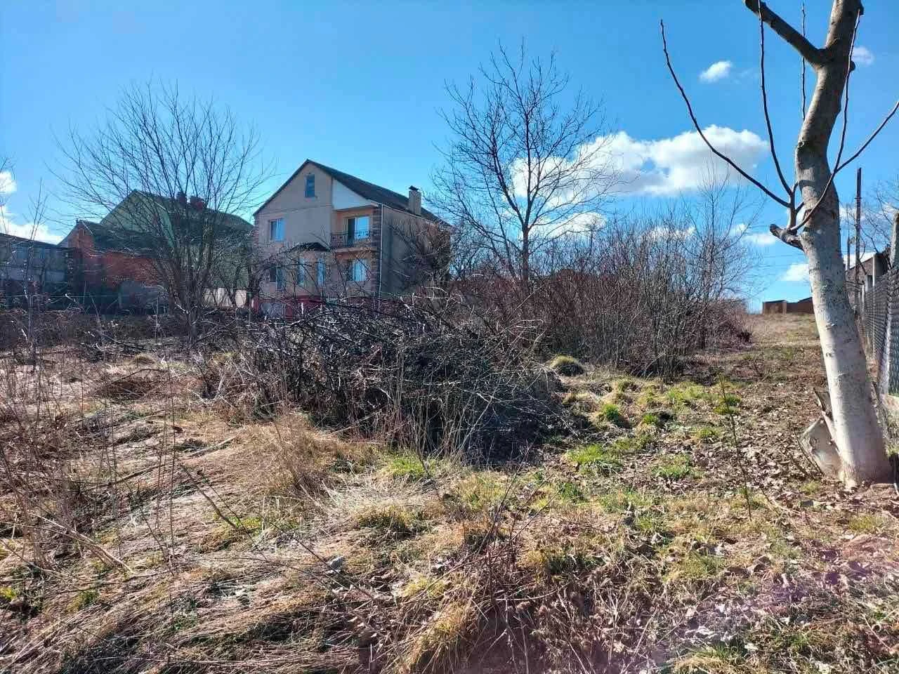 Land for sale in Khmelnitsky Prospect, Caucasus Street. Owned.