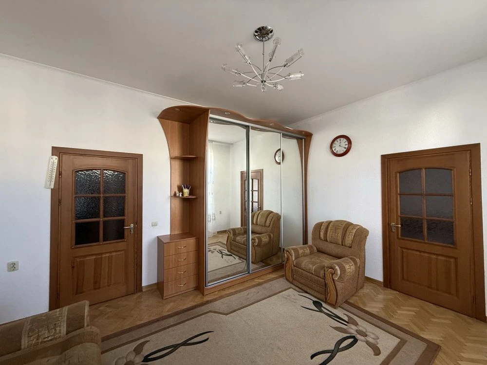 Sale of a 2-room apartment