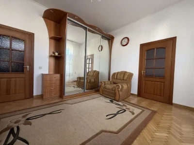 Sale of a 2-room apartment