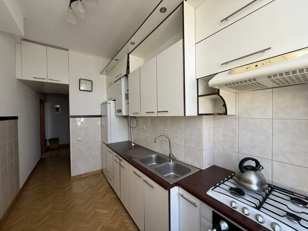 Sale of a 2-room apartment