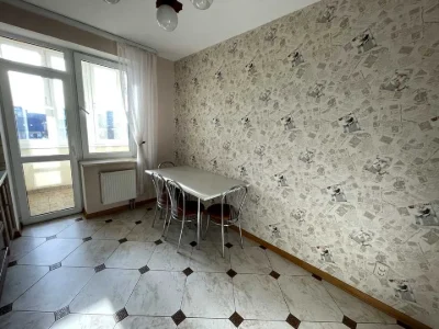 Квартира. Львів, вулиця Торф'яна.