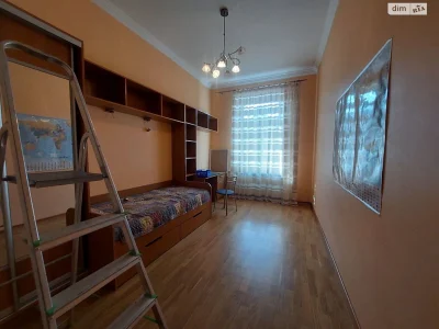 Long-Term Rental Apartment Center