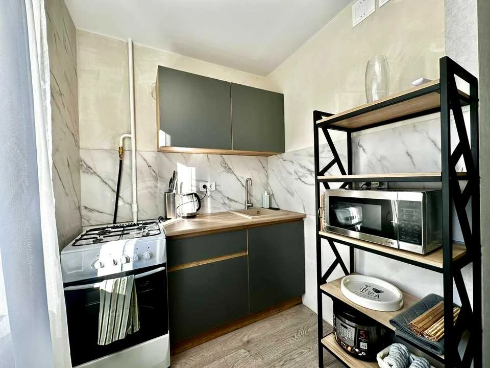 Apartment. Kyiv, Simirenka St.