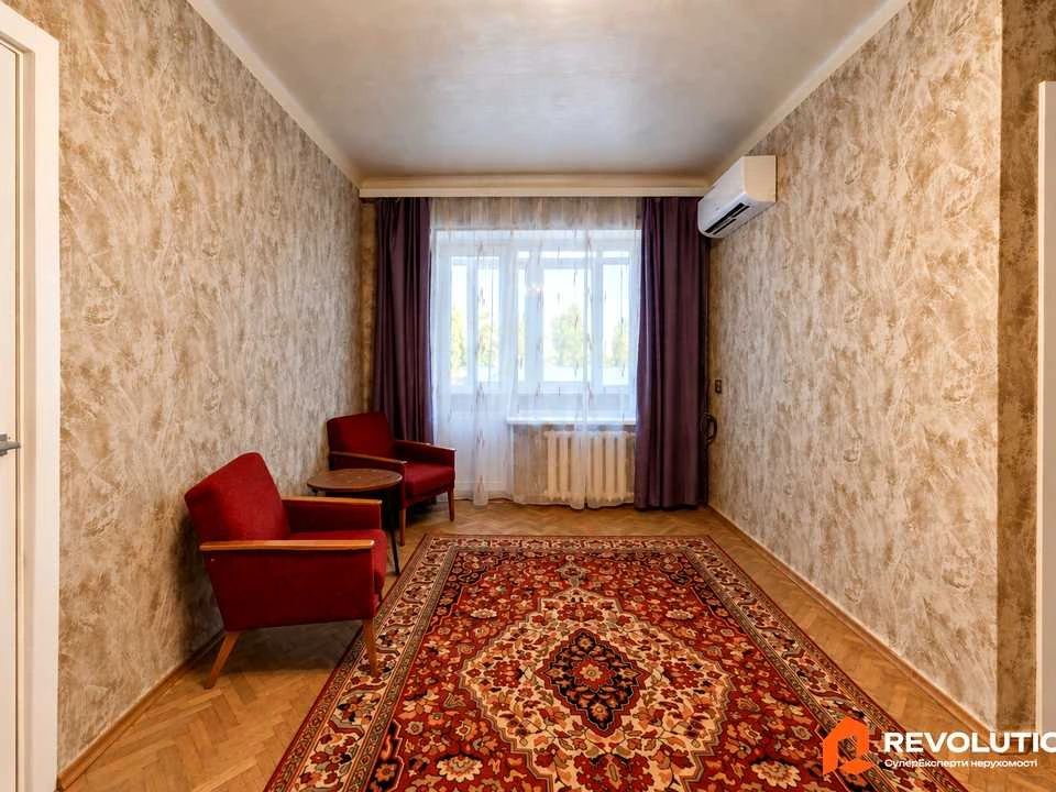 Two-room apartment. Plastova St., Dniprovsky district