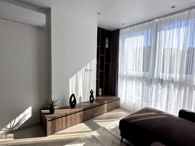 Apartment. Lviv, Roksolany St.