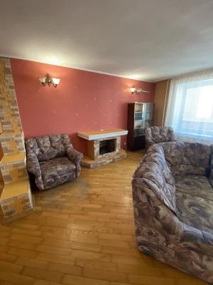 Оболонь! Продам 3 кімнатну квартиру, метро Мінська 3 хвилини
