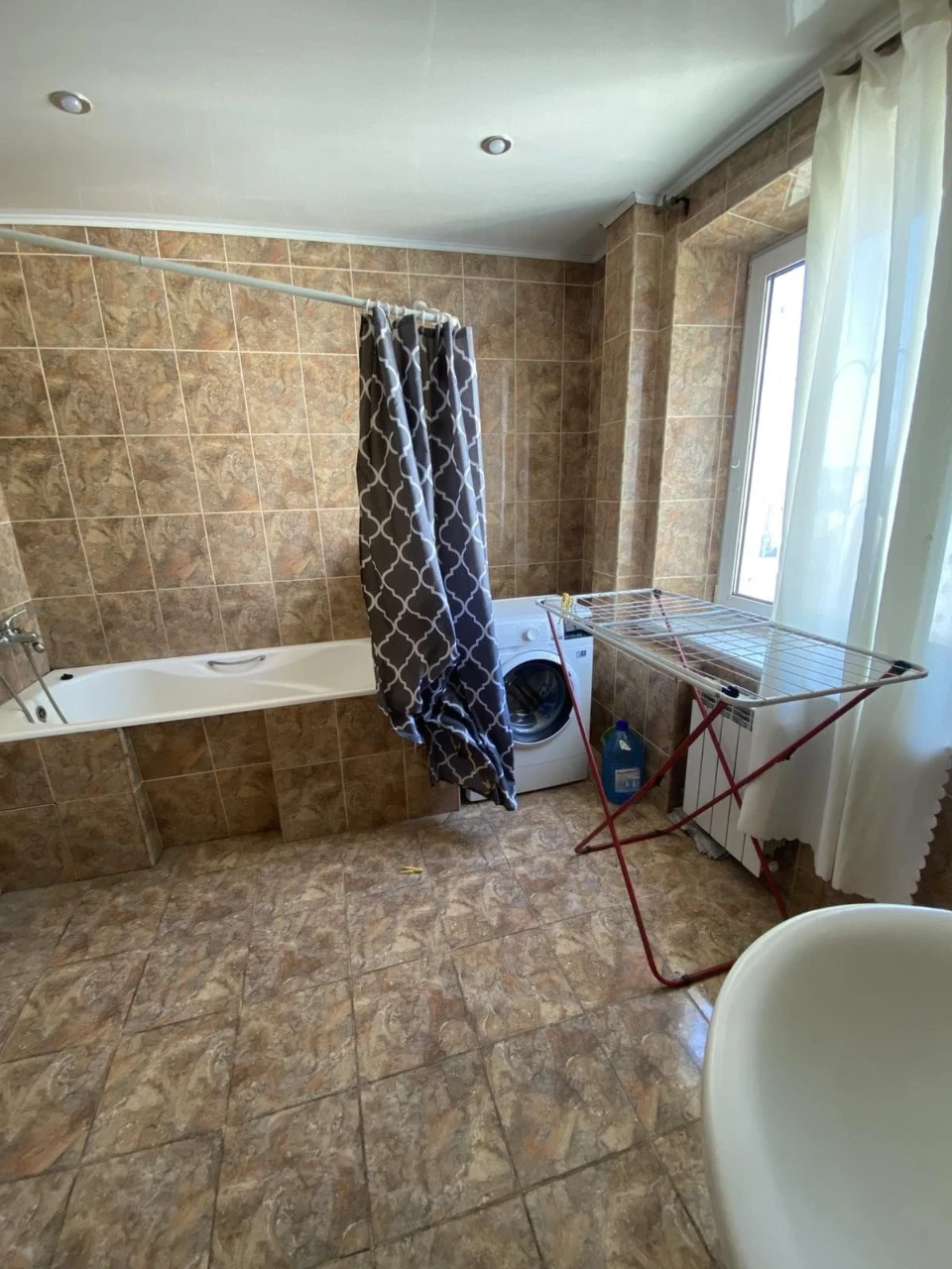 Оболонь! Продам 3 кімнатну квартиру, метро Мінська 3 хвилини
