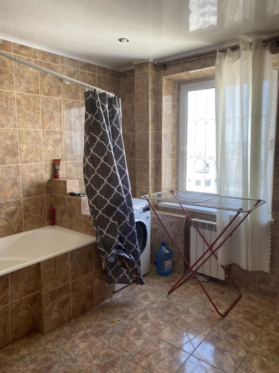 Оболонь! Продам 3 кімнатну квартиру, метро Мінська 3 хвилини