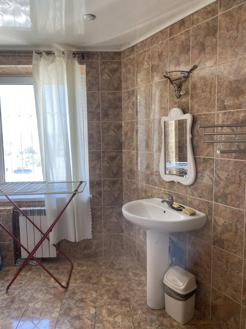 Оболонь! Продам 3 кімнатну квартиру, метро Мінська 3 хвилини