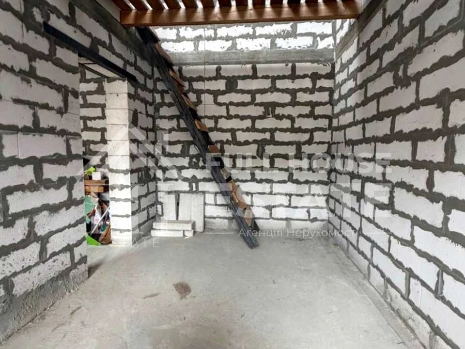 Будинок. Київ, Зимова вул.