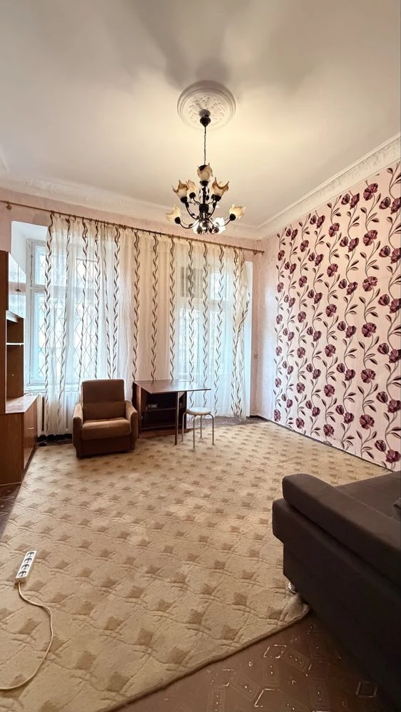 Продам 2к квартиру в самом центре Одессы