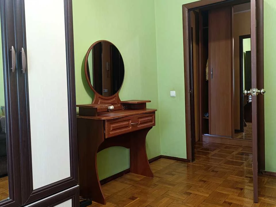 Квартира. Одеса, Сім'ї Глодан вул.