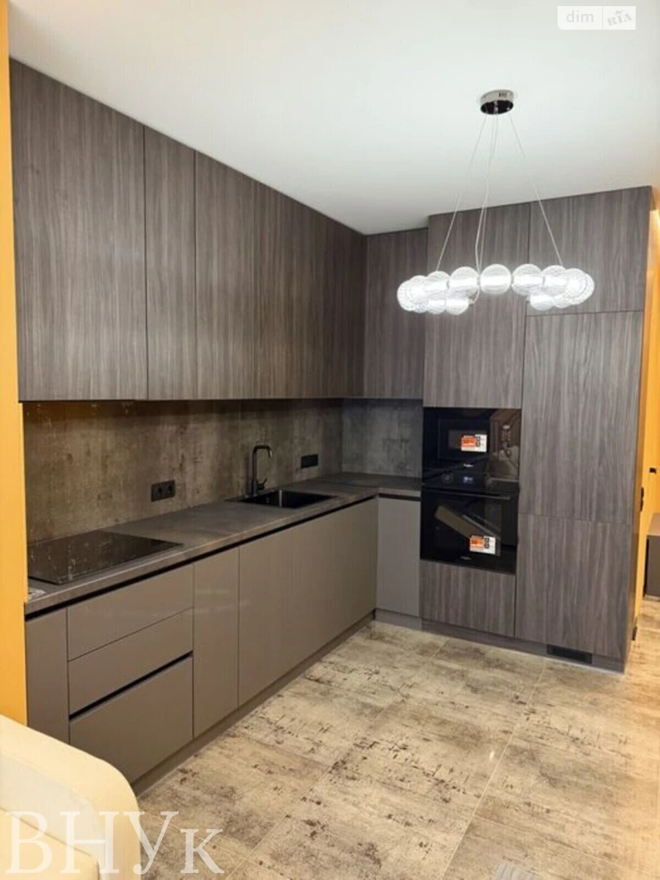 Sale of Apartment New