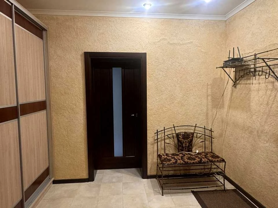 Квартира. Рівне, Гайдамацька вул.
