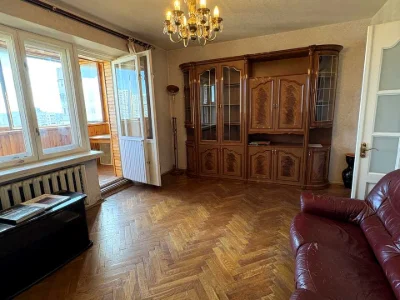 Квартира. Киев, улица Раисы Окипной