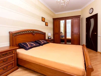 Apartment. St. Antonovych.