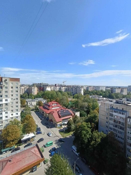 Продажа: 2-комнатная квартира в кирпичном доме по ул. наук