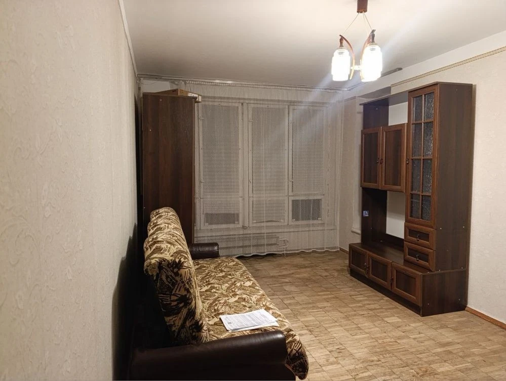 Газова плита. Метро Оболонь 10 хв пішки. Оренда однокімнатно