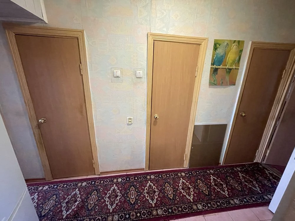 Продам 3-х кімнатну квартиру на вул. Будищанська