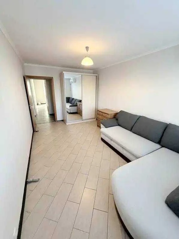 Lowest Price! 3 room apartment, Yasyska 27-A, Minsk Obolon