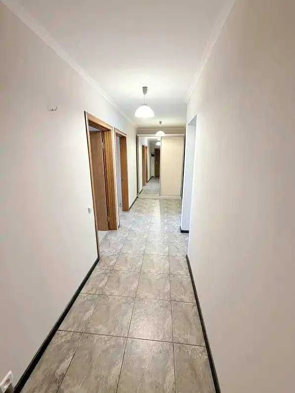 Lowest Price! 3 room apartment, Yasyska 27-A, Minsk Obolon