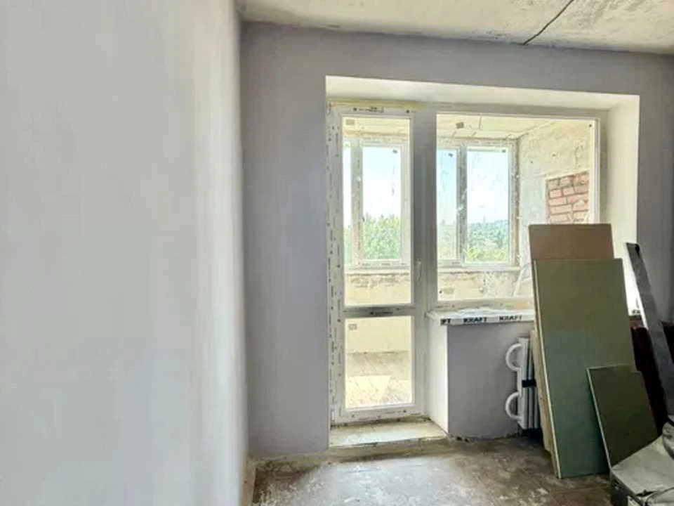 Apartment. Dnipro, Rubinovy Bul'v.
