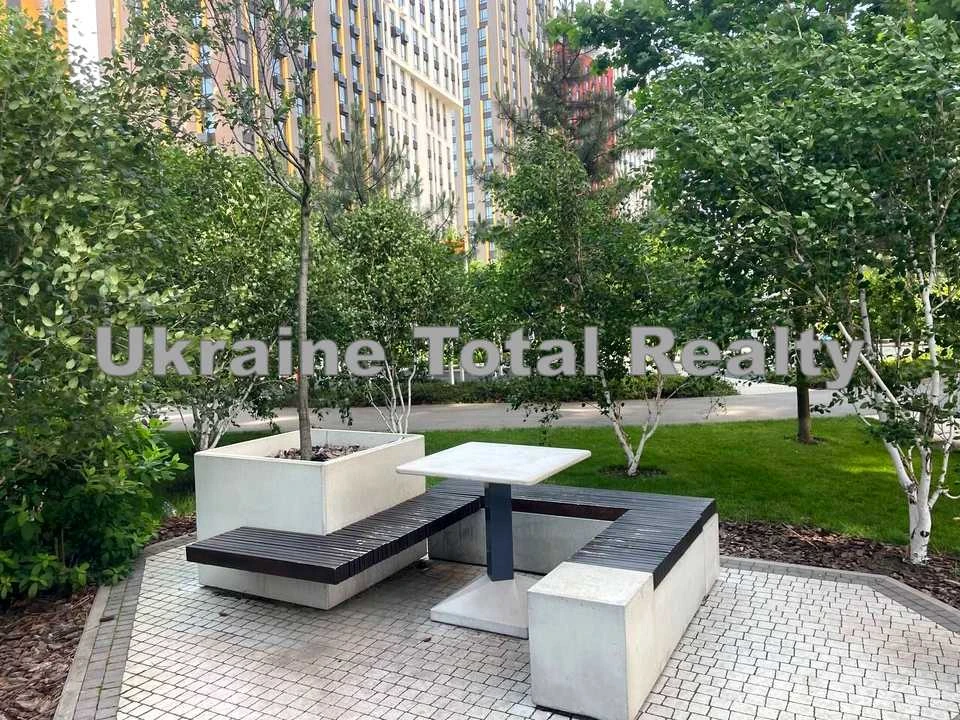 Квартира. Киев, Столичная дорога