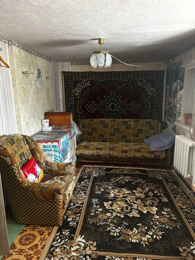For Life and Farming: Sale of House in Taromское