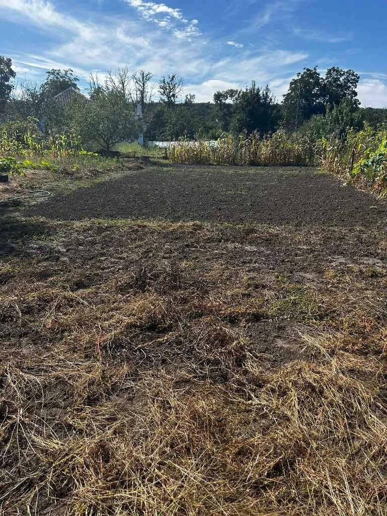 For Life and Farming: Sale of House in Taromское