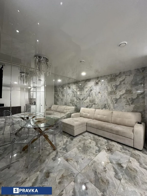 Designer apartment in a SECURE floor of 44 sq.m in an INDEPENDENT residential complex